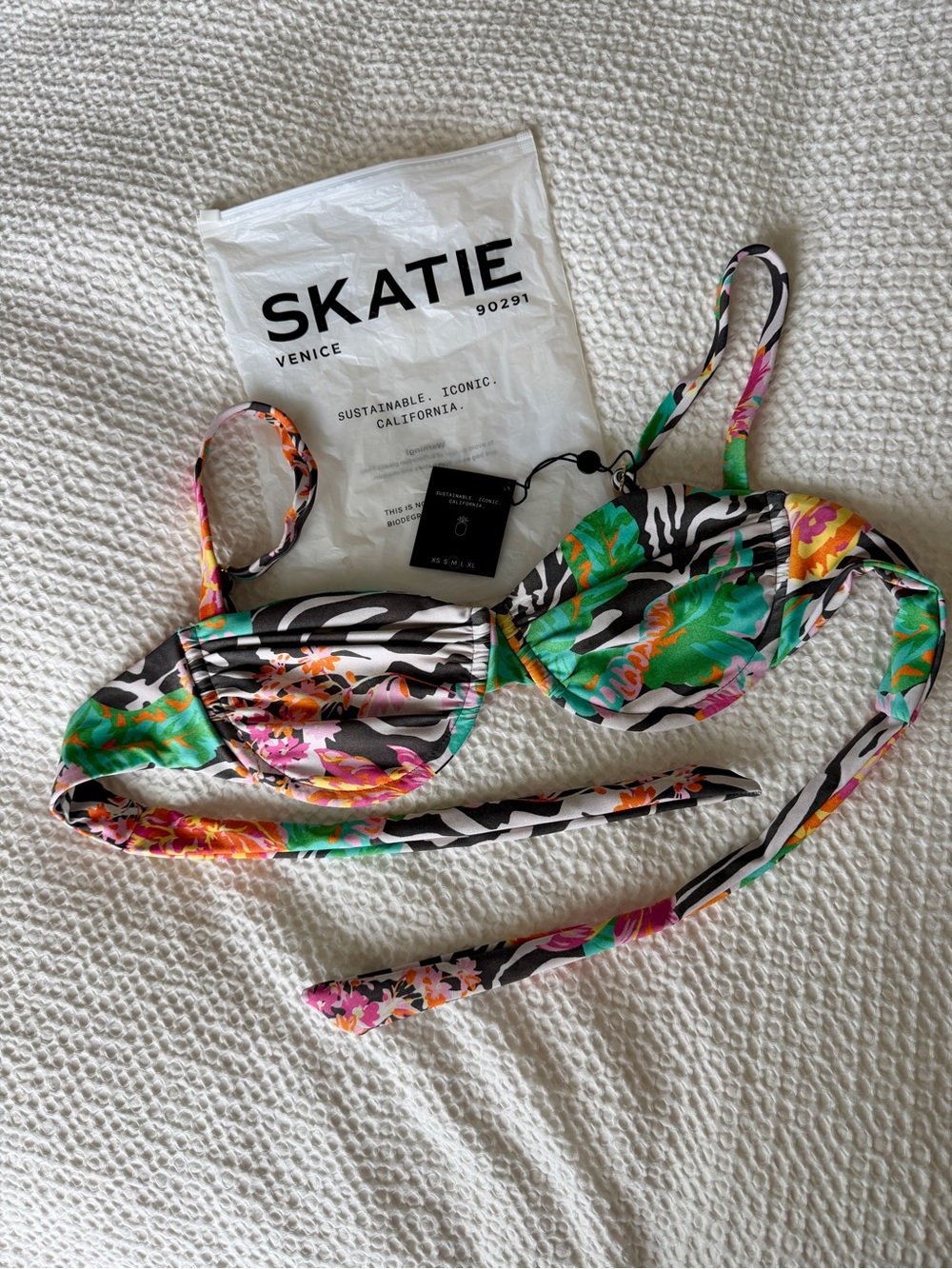 Skatie Asha Bikini Top Carlo - Tropical Floral Zebra